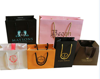 Fashionable Paper Shopping Bags Matt / Glossy Lamination Surface Handling supplier