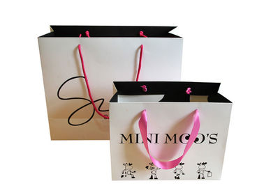 Fashionable Paper Shopping Bags Matt / Glossy Lamination Surface Handling supplier
