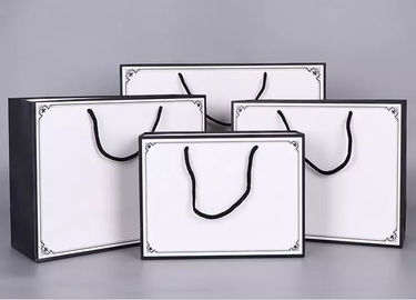 Customized Size Luxury Carrier Bags , Eco Friendly Gift Bags Offset Printing supplier