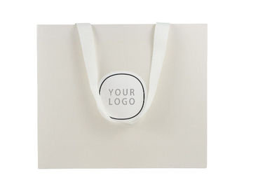 Recyclable White Paper Carrier Bags Strong Bearing Capacity Any Logo Available supplier