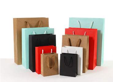 Durable Coloured Paper Carrier Bags Matt / Glossy Lamination Surface Handling supplier