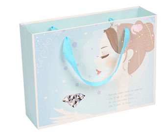 Fashionable Paper Shopping Bags Art Paper Material Any Logo Available supplier