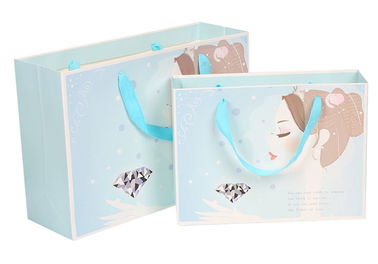 Fashionable Paper Shopping Bags Art Paper Material Any Logo Available supplier