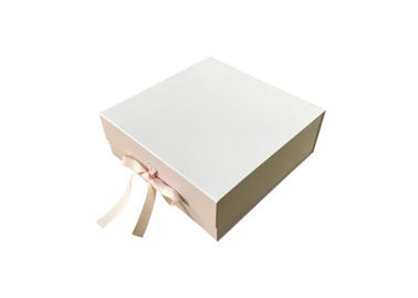 Fashionable Ribbon Tie Gift Box , Personalised Packaging Boxes Custom Logo supplier