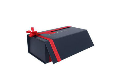 OEM / ODM Foldable Paper Box , Magnetic Closure Gift Box For Cosmetic supplier