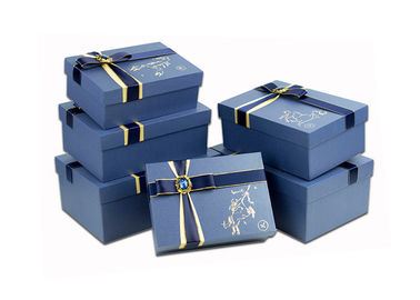 Eco Friendly Paperboard Gift Boxes , Luxury Finishes Custom Logo Gift Boxes supplier