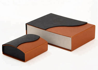 Business Style Magnetic Closure Gift Box Book Shape Size 15 * 11 * 4 Cm supplier