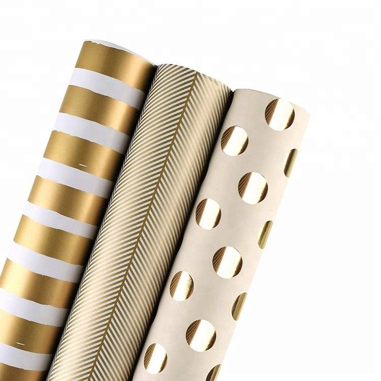 Moisture Proof Recyclable Wrapping Paper Smooth Metallic Foil Shine For Clothing / Shoes supplier